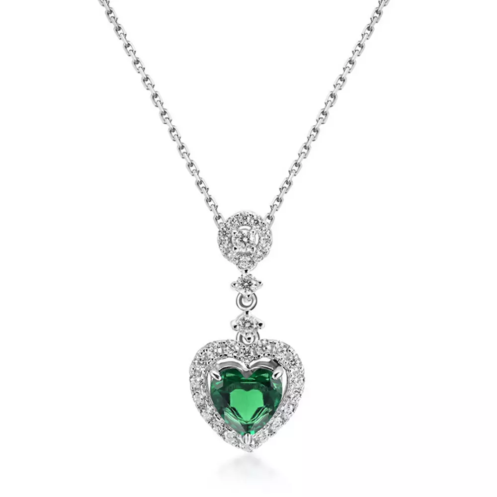 S925 Sterling Silver Cultured Emerald Heart Pendant Necklace