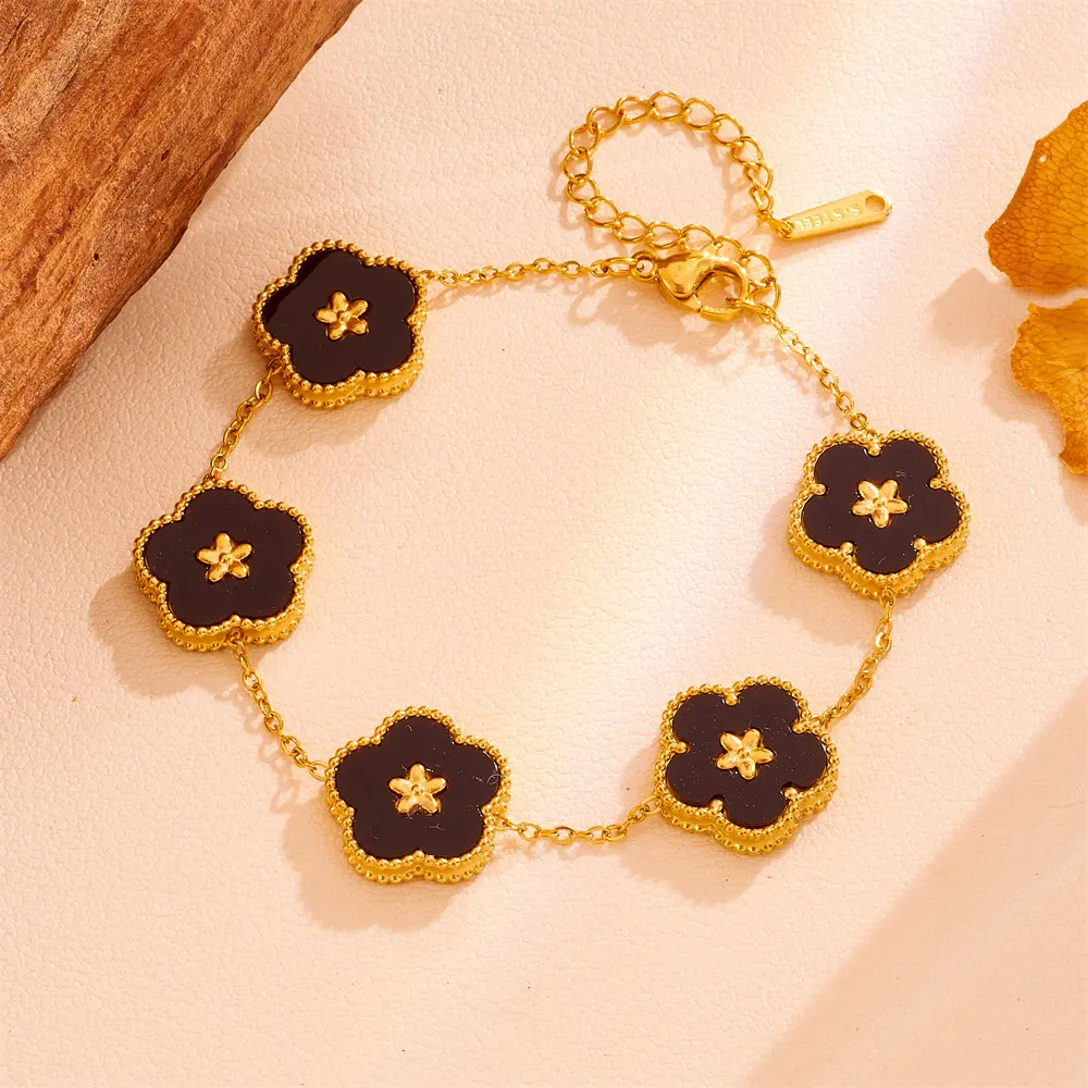 23a07c84-9b73-4fab-ab2f-6814b2e9c8d4.webp