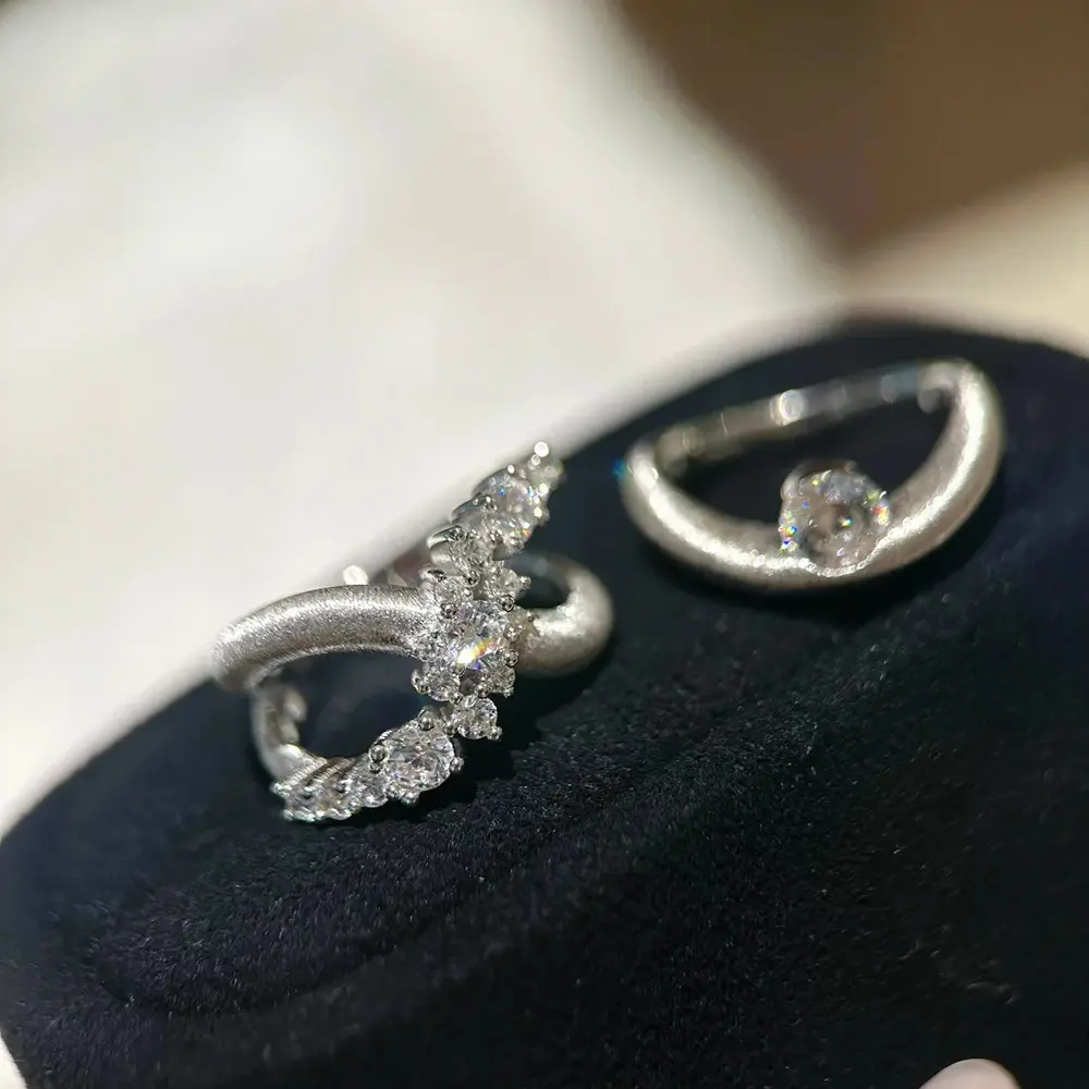 Italian Heavy Brushed Diamonds Fine Glitter Galaxy Dot Diamond Ring