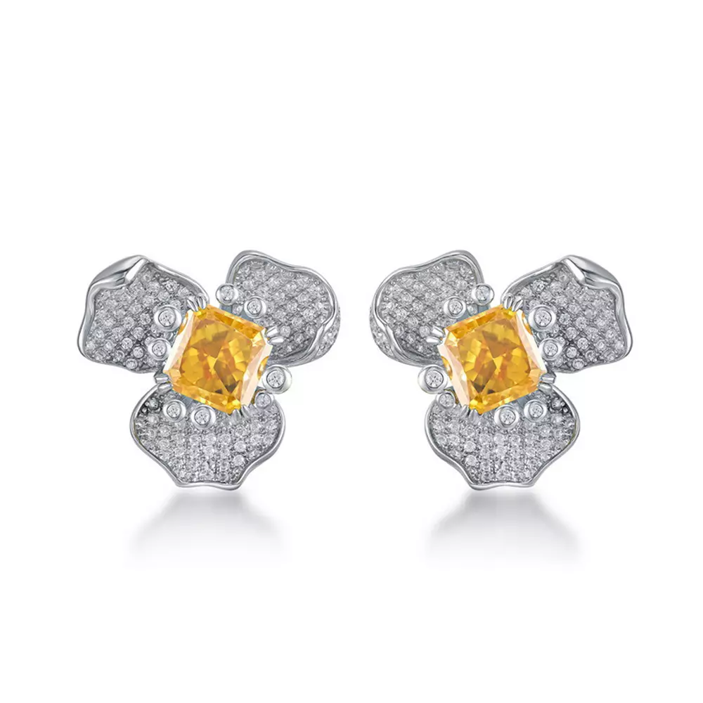 S925 Sterling Silver Flower High Carbon Diamond Earrings