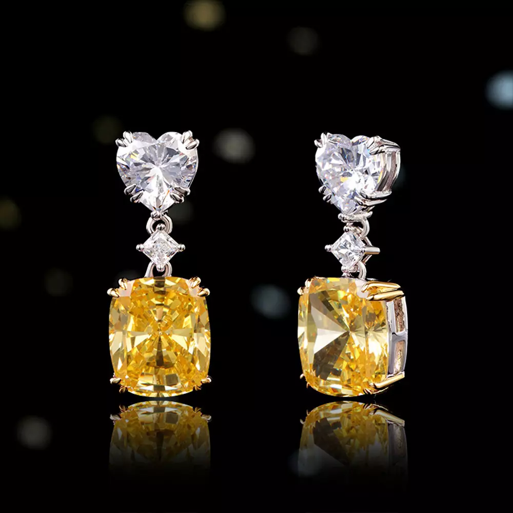 S925 Carbon Diamond Heart Shaped Sterling Silver Drop Earrings