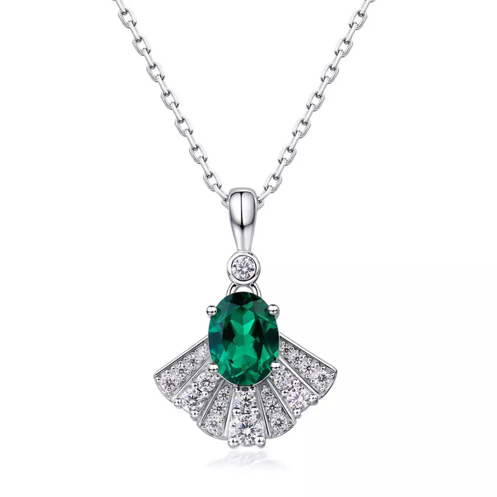 S925 Silver Cultivated Emerald Small Skirt Scalloped Radiant Necklace