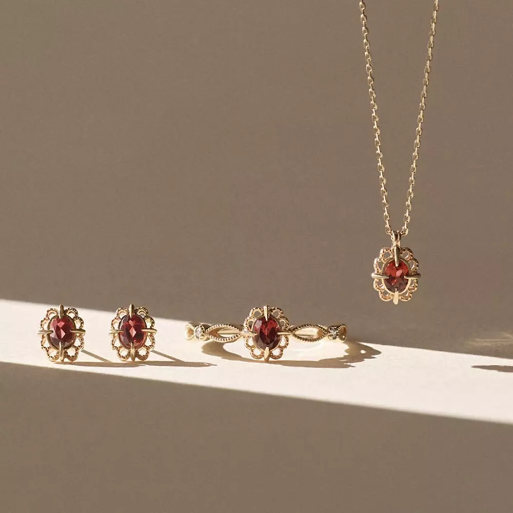 Red Natural Garnet s925 Sterling Silver Gold-Plated Ring Earrings Necklace Set