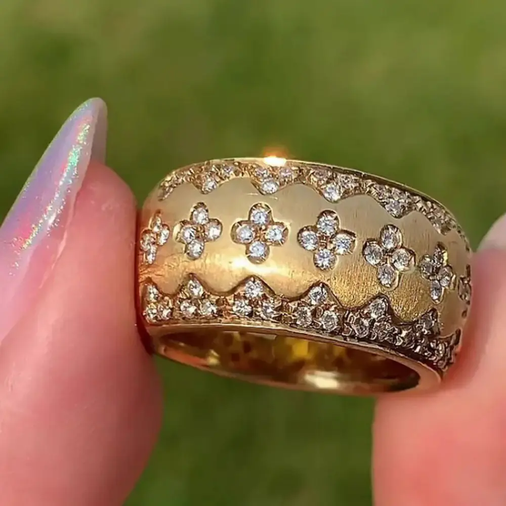Genuine gold plating full of diamonds four-leaf clover women's ring